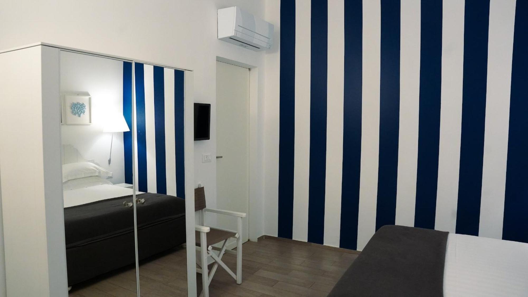 Ca' De Tobia 3* Noli